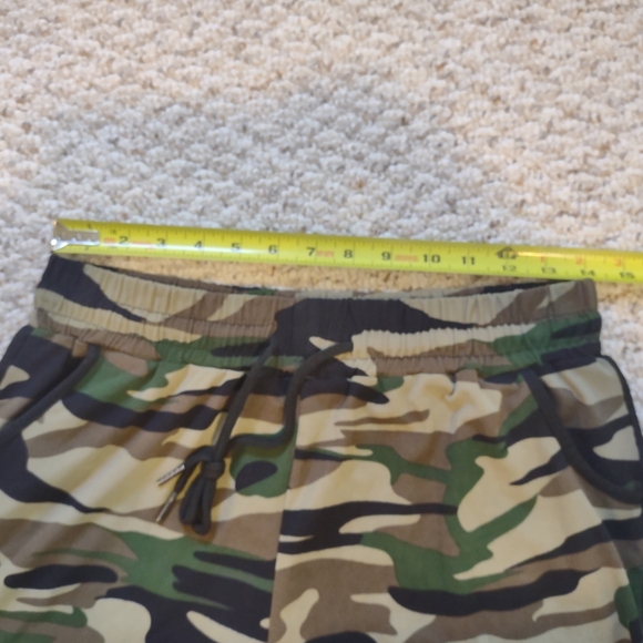Camouflage Shorts - Picture 7 of 13